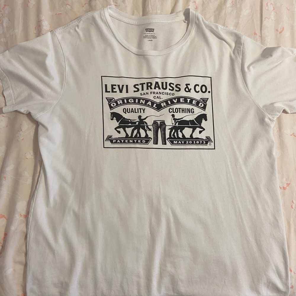 Levi’s XL white shirt